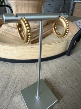 Oscar de la Renta gold tone hoop earrings